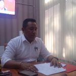 Ket Foto:Kasat Reskrim Iptu Elpidus Kono Feka, Senin (20/11/2023) di ruang kerjanya membeberkan keterangan terkait persoalan hukum yang terjadi dalam proses pembangunan GOR kabupaten Kupang.