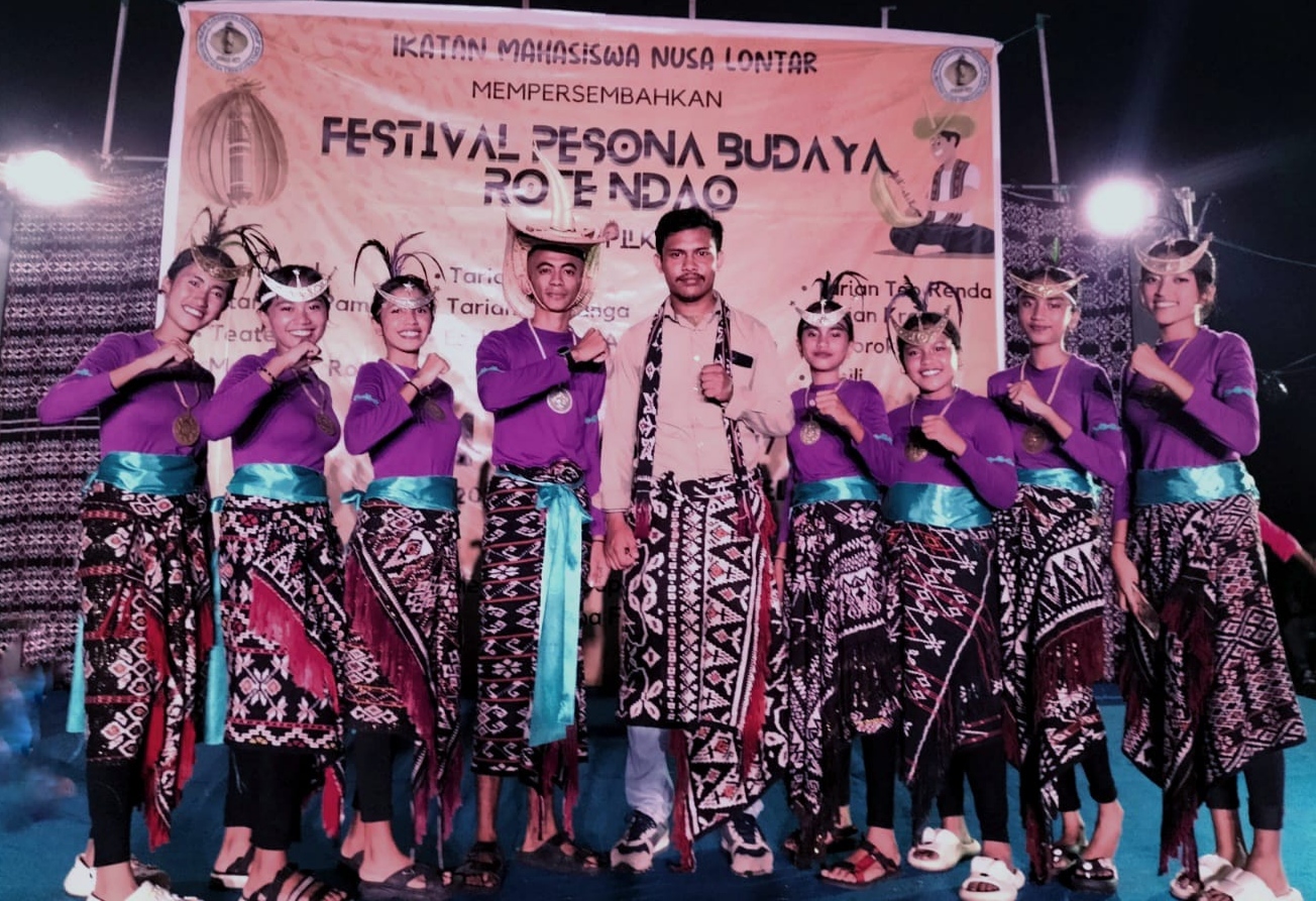Ket foto. Salah satu Tim Sanggar Dari Kabupaten Rote Ndou