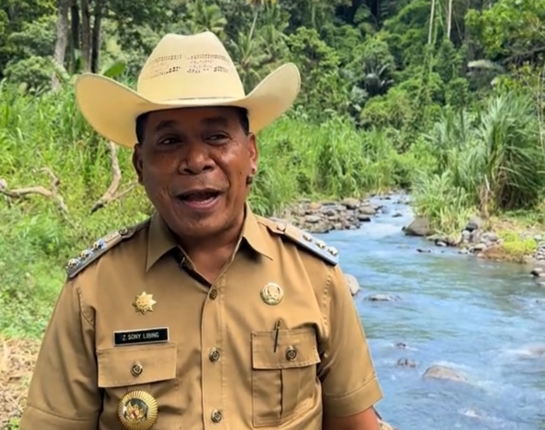 Ket Foto, PJ. Bupati Alor Sony Libing (Screenshoot)