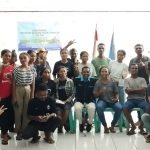 Foto bersama, peserta PKTD Permatar bersama pemateri