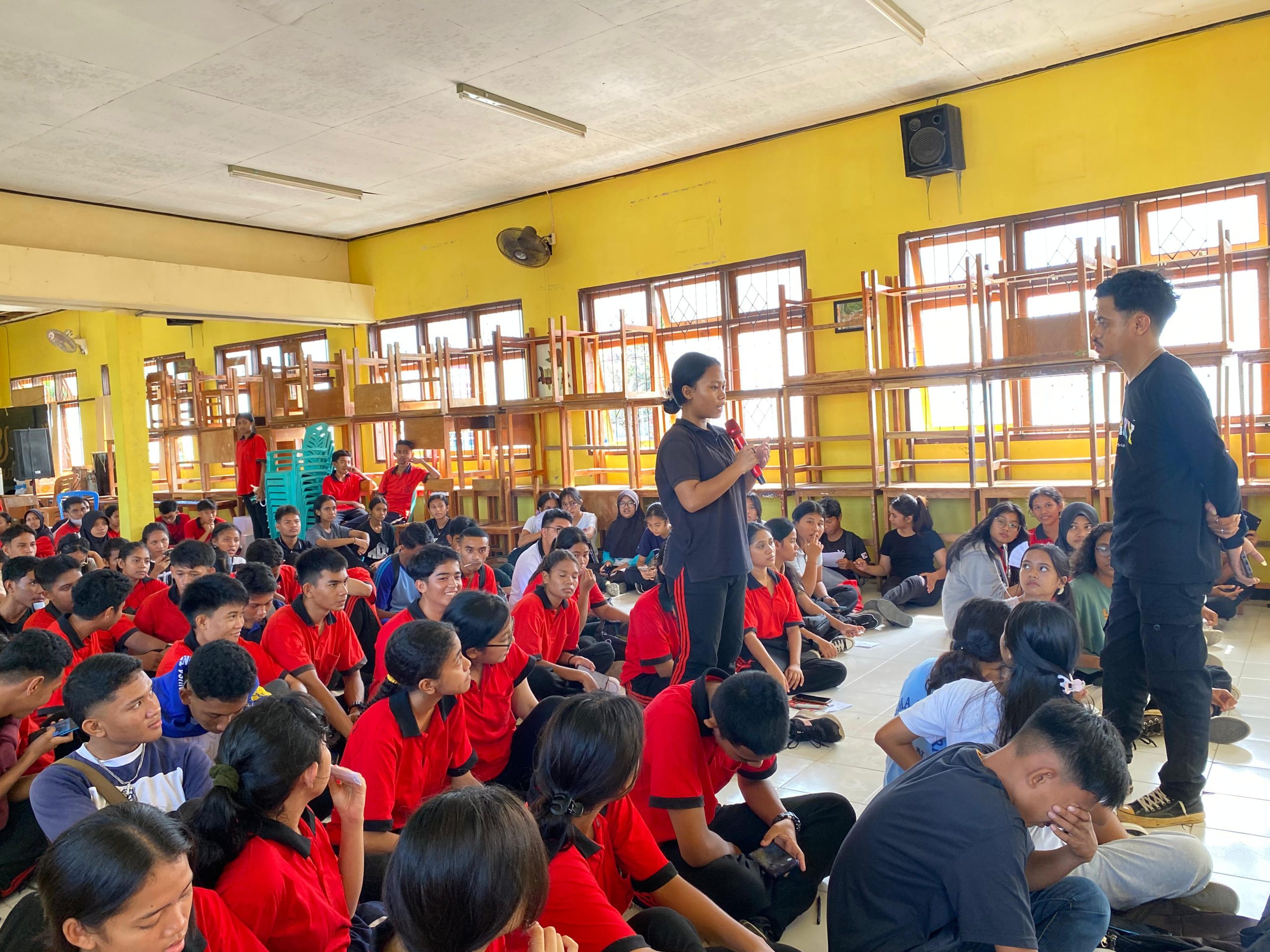 Jadi Contoh Pertama di Indonesia, KOMPAK Gelar Sekolah Keberagaman di SMA Negeri 1 Kota Kupang
