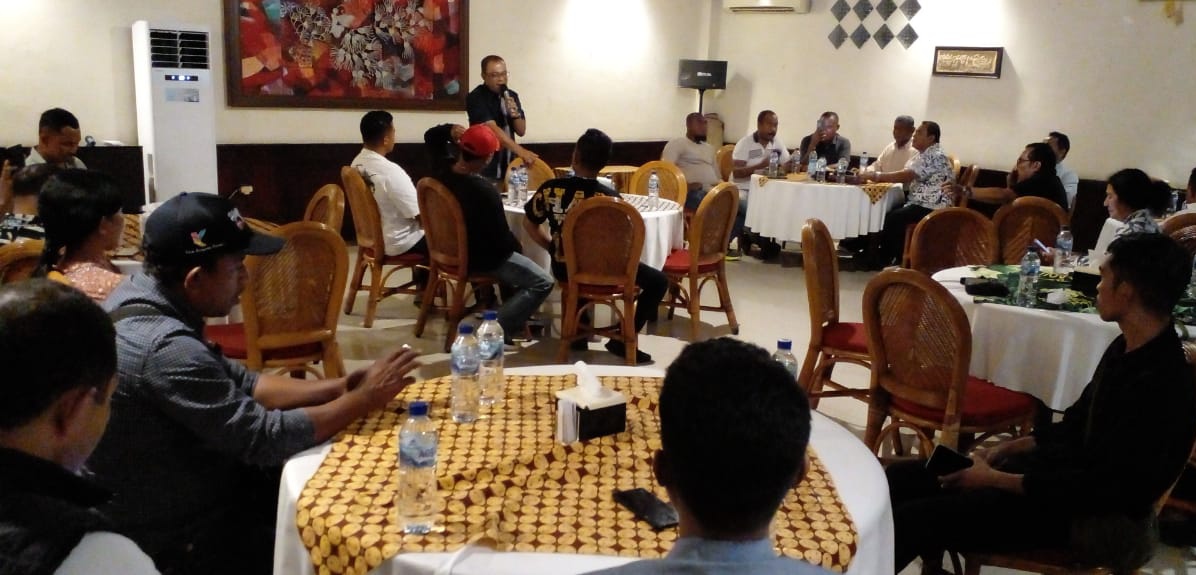 Acara dialog warga diaspora Ende di Jakarta bersama calon bupati Ende, Yoseph Badeoda di Jakarta, (9/10). Foto: Gega Making
