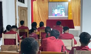 Prof.Dr. Yohanes Usfunan,SH.,MH Apresiasi Berbagai Kegiatan Mahasiswa Menyongsong HUT STIKUM Ke-7, Karena Sejalan Dengan Visi Kampus