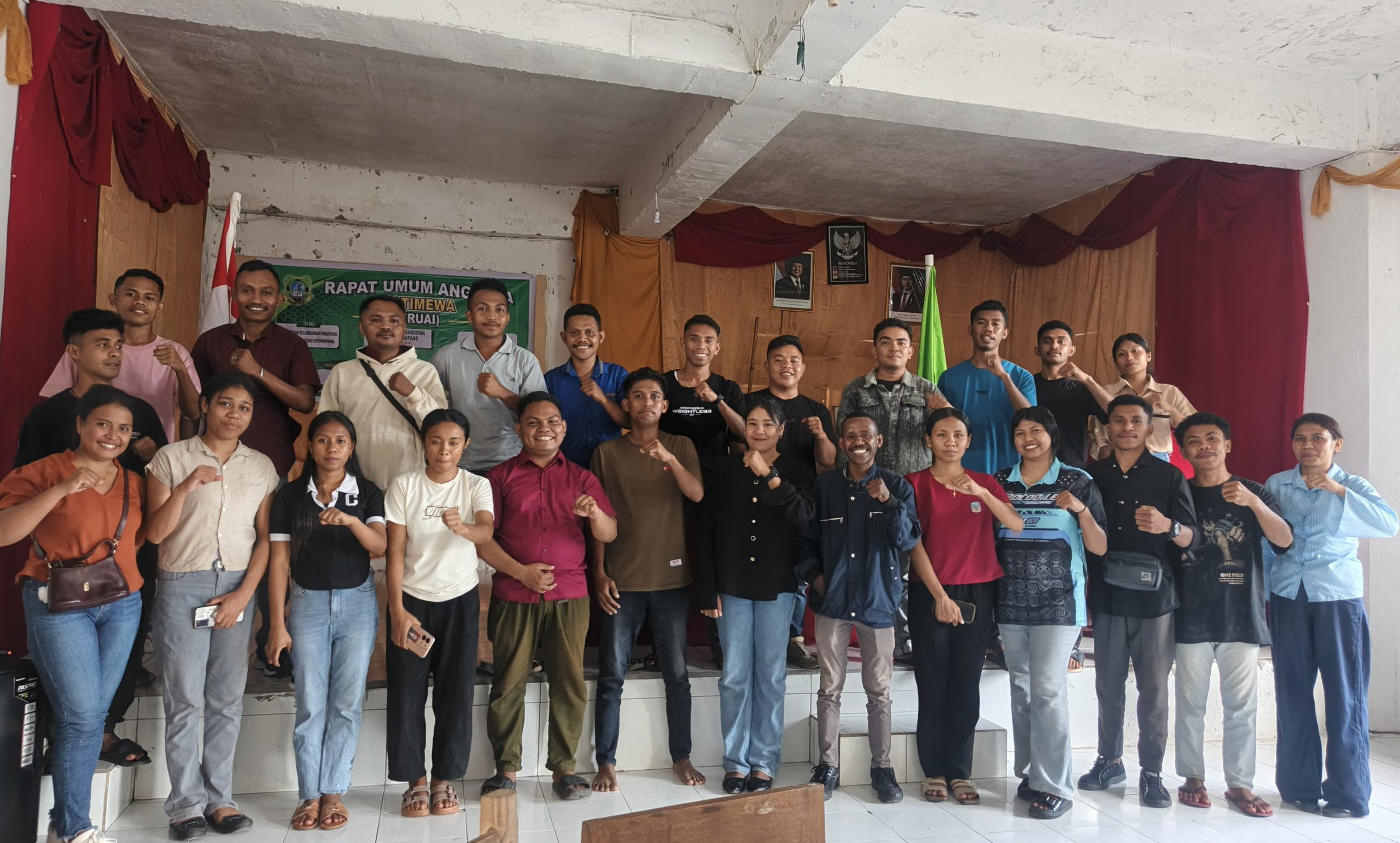 Foto Bersama Usai RUAI