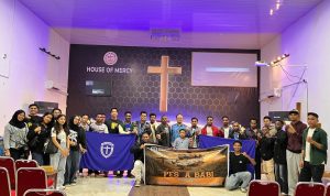 Foto Bersama GMKI Cabang Batam Usai Nonton dan Diskusi Pesta Babi