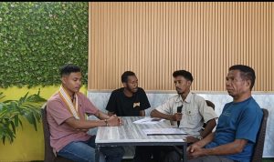 Dok. Potret kuasa hukum bersama ayah kandung korban.