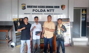 IKMAS-TTS dampingi kuasa hukum datangi Mapolda NTT