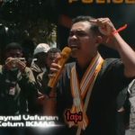 Dok istimewa. Ketum IKMAS-TTS saat menyampaikan orasi di polres TTS
