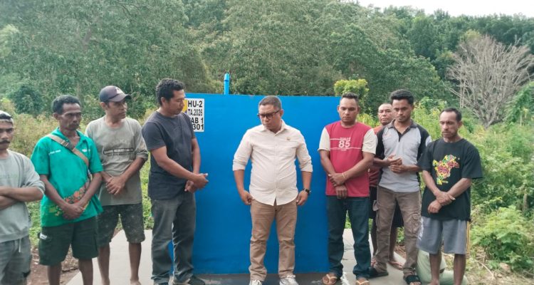 IMG-20260718-WA0019 Ary Buraen Apresiasi Peningkatan Sumur Bor Desa Retraen Tahun 2026