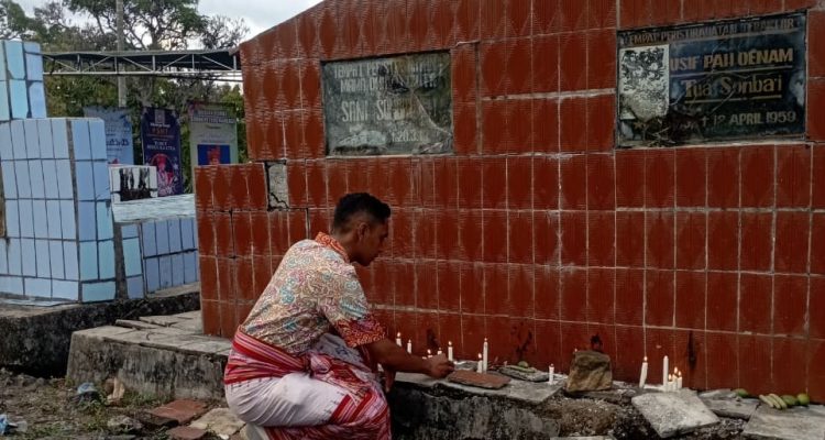 Keturunan Sonba'i Tolak Penobatan Jokowi sebagai "Raja Timur": Jangan Jadikan Adat Alat Politik