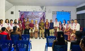Lantik Pengurus HIMARASI, Ary Buraen Dorong Mahasiswa Amarasi Bangun Gerakan Moral dan Berdampak bagi Rakyat