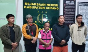 46286b63-54ac-4a02-a6ec-16000f0289b7 Diburu 12 Tahun, Terpidana Korupsi Pilkada Parimo Akhirnya Ditangkap di Kupang