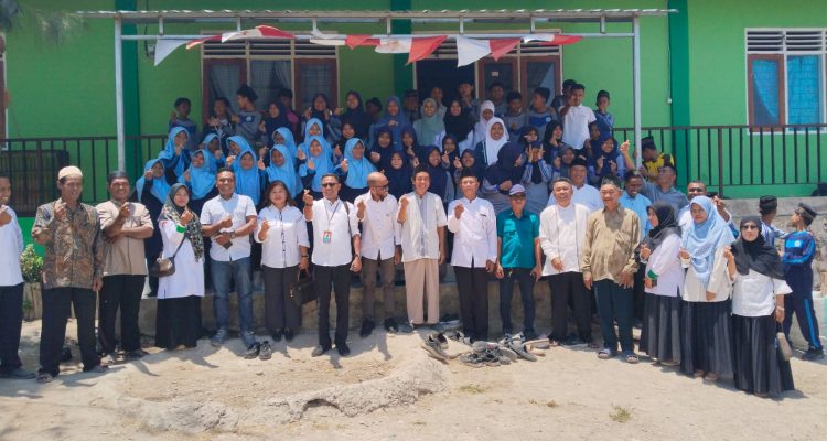 IMG-20260930-WA0068 Melihat Keterbatasan Ruang Belajar, Gavriel Novanto Bangun Tiga Kelas di Oesao