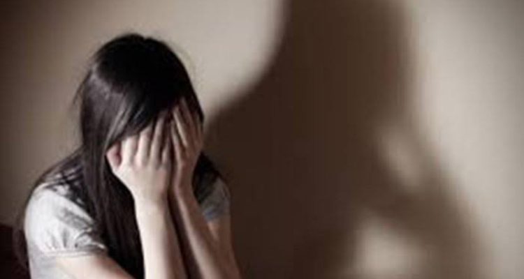 Lukas Tefa Laporkan Dugaan Persetubuhan terhadap Anak ke Polres TTS