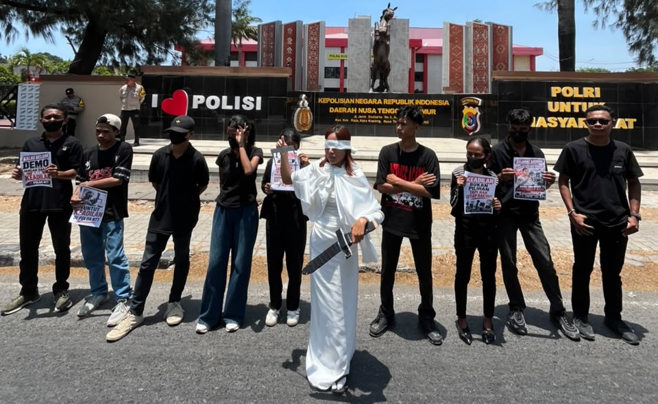 Kasus Kematian Vyka Serwutun Mandek Dua Tahun, BEM STIKUM Tantang Kapolda NTT yang Baru